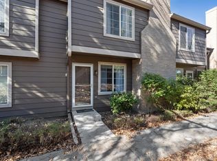 808 Summer Dr, Highlands Ranch, CO 80126