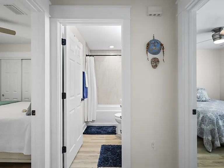 71 E Lafavre Ln — Photo 16