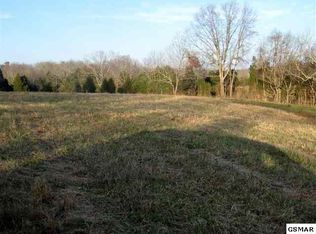 3 Palace Rd, Jefferson City, TN 37760