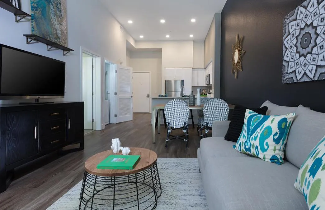 Artist Walk Apartments — Photo 2