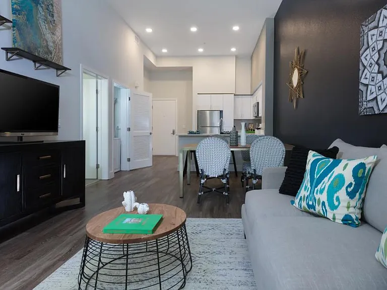 Artist Walk Apartments — Photo 2