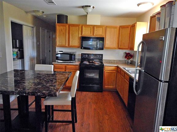 4th image of 129 Linda Ln