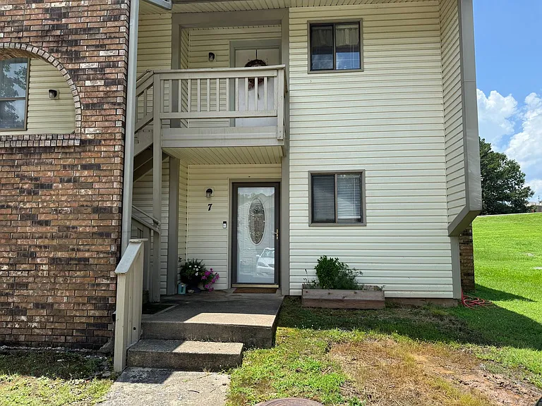 101 Pine Forest Dr #7 — Photo 12