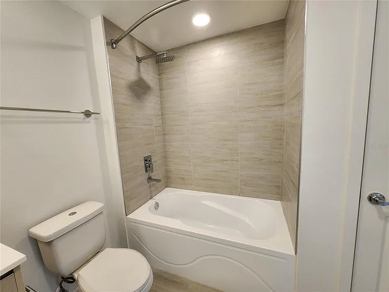 5563 Milenia Park Blvd #221 — Photo 7