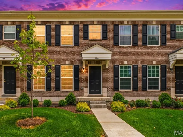 346 Fall Harvest Pkwy, Wentzville, MO 63385