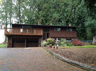 1006 Sandy Bend Rd, Castle Rock, WA 98611