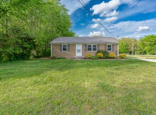 321 Barkwood Dr, Clarksville, TN 37040