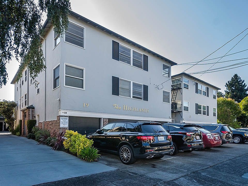 1st image of 21 Highland Ave APT 5