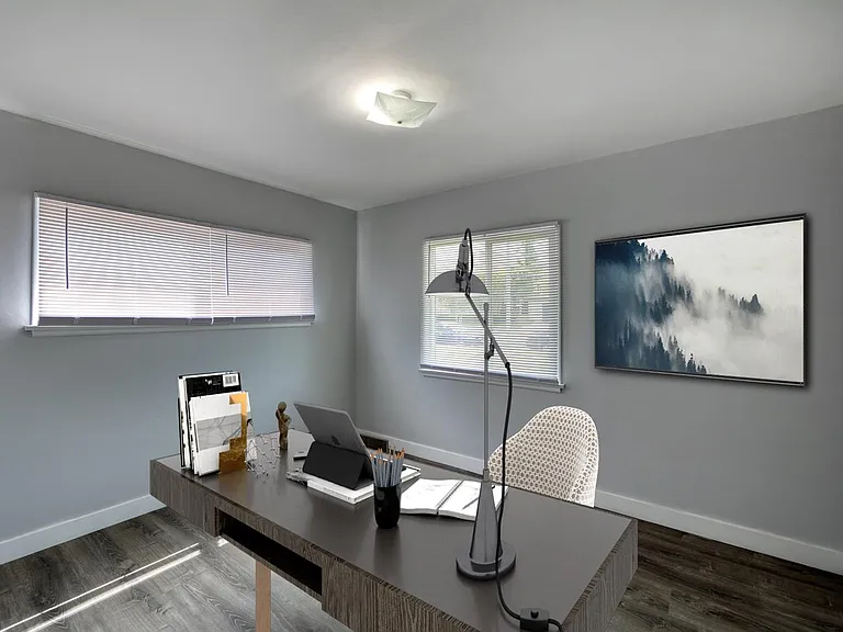 22041 Vanowen St — Photo 10