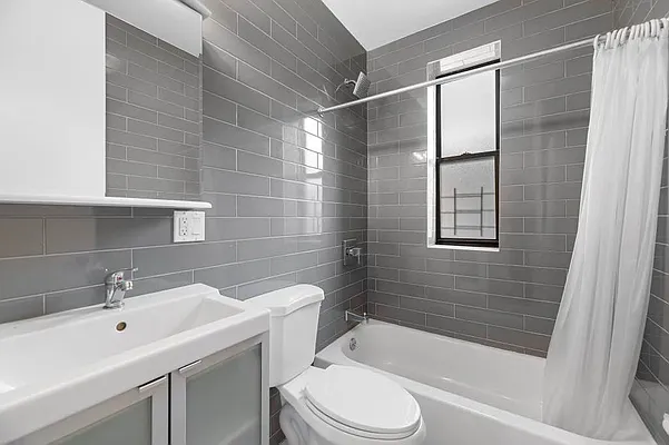 Rented by REAL New York | media 27