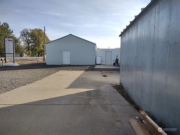 4th image of 16441 W Old Hwy 12