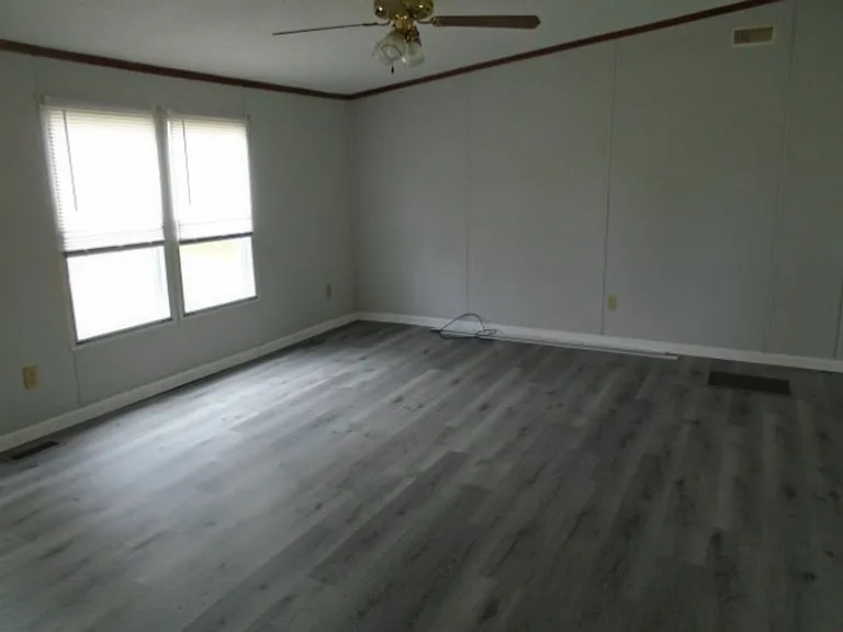 70 Ginger Ct — Photo 6