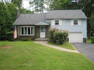 13 Maplewood Dr, Charlton, NY 12019