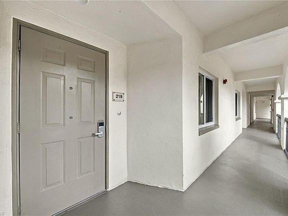 2nd image of 221 9TH ST S #219