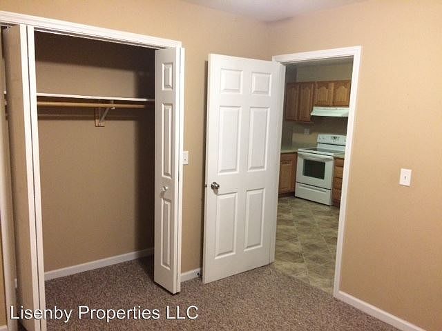 2nd image of 549 Hewett St APT 02