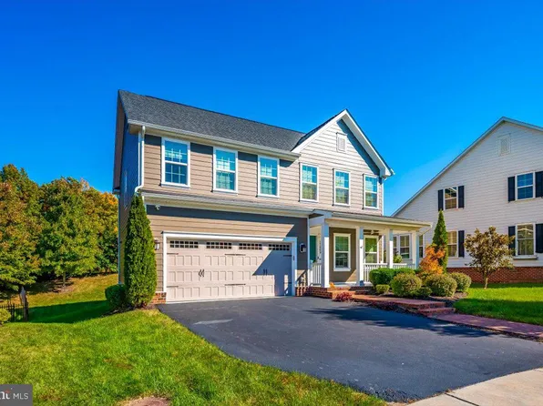 17009 Silver Arrow Dr, Dumfries, VA 22026