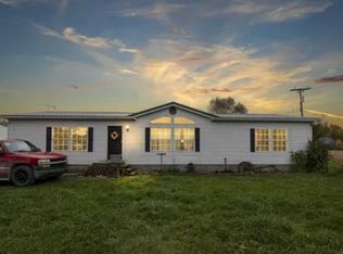 7677 Hewitt Rd, Greenwood, MI 48006