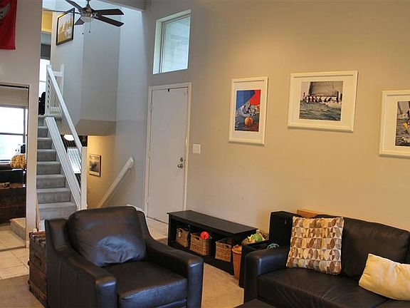 4th image of 1011 Timber Creek Dr