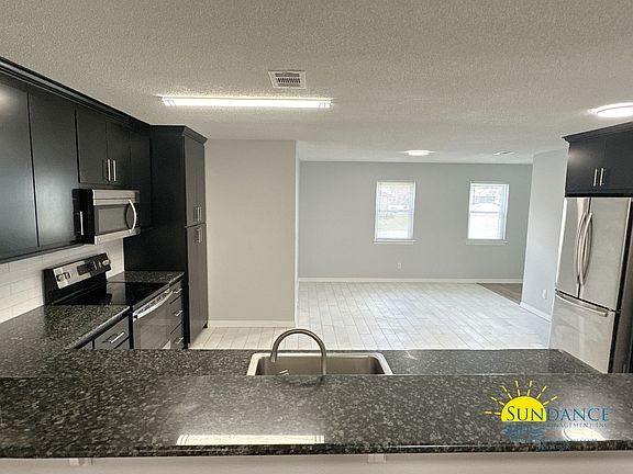 4th image of 4900 La Ventana Cir