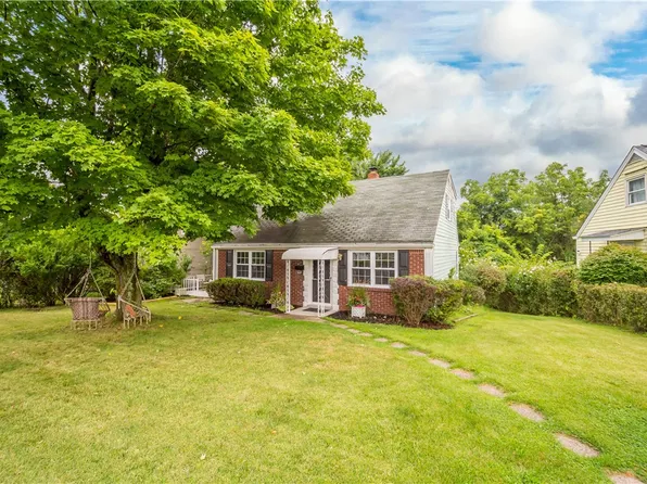 307 Auburn St, Pittsburgh, PA 15235