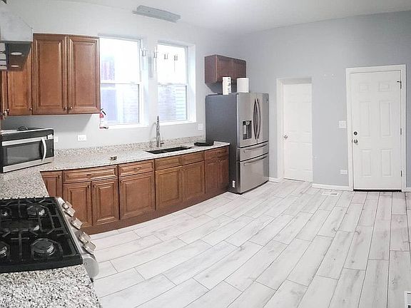 2nd image of 5423 W 24th Pl