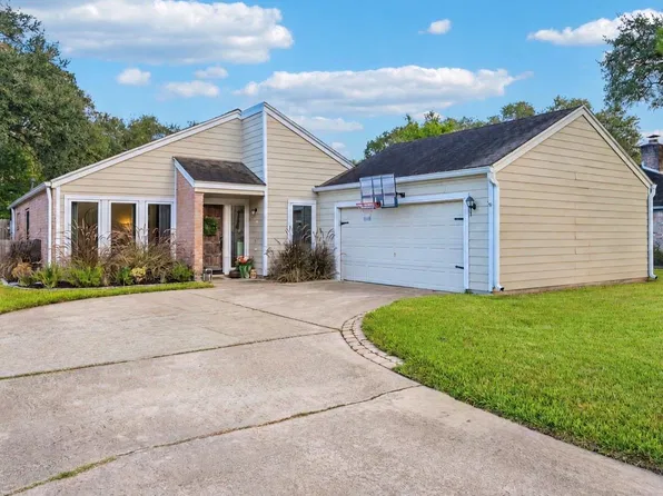 926 Hidden Canyon Rd, Katy, TX 77450