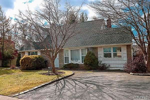 1st image of 323 Herbert Pl #323