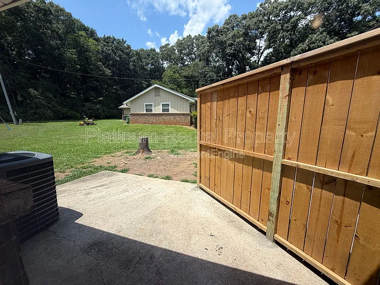 1502 Waverly Way #C3 — Photo 12