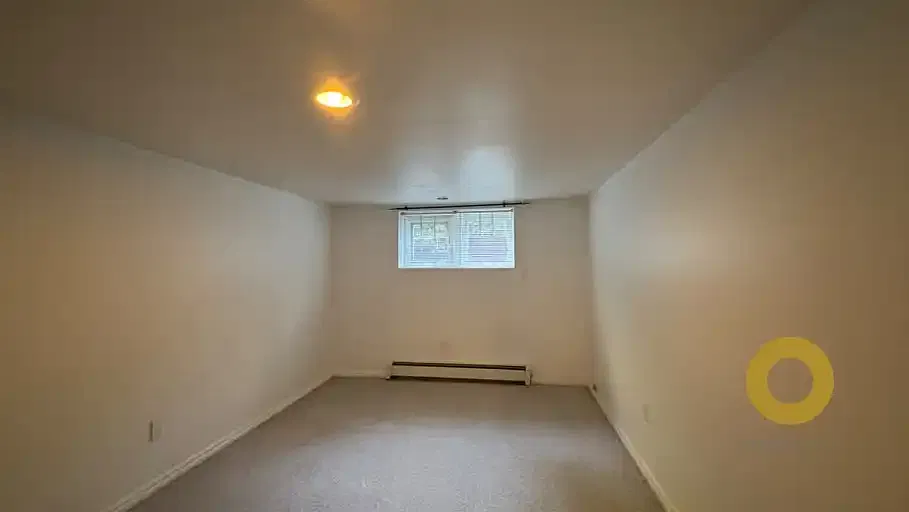 3 bed, 2.0 bath, 1000 sqft, $2,950 — Photo 3