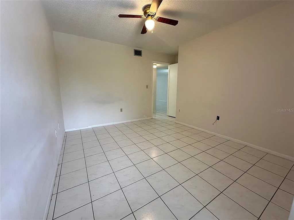 2 bed, 2.0 bath, 1065 sqft, $1,850 — Photo 4