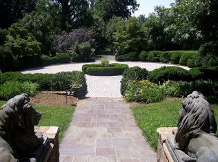 4868 The Dell Ln, Hume, VA 22639