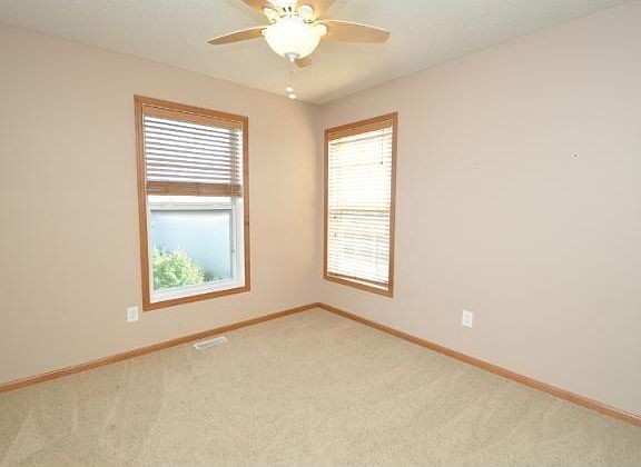 2nd image of 931 Ledgestone Dr