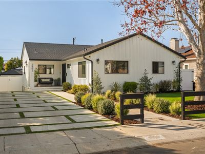 7541 Westlawn Ave, Los Angeles, CA, 90045
