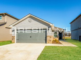 76 Cottage Ln, Odenville, AL 35120