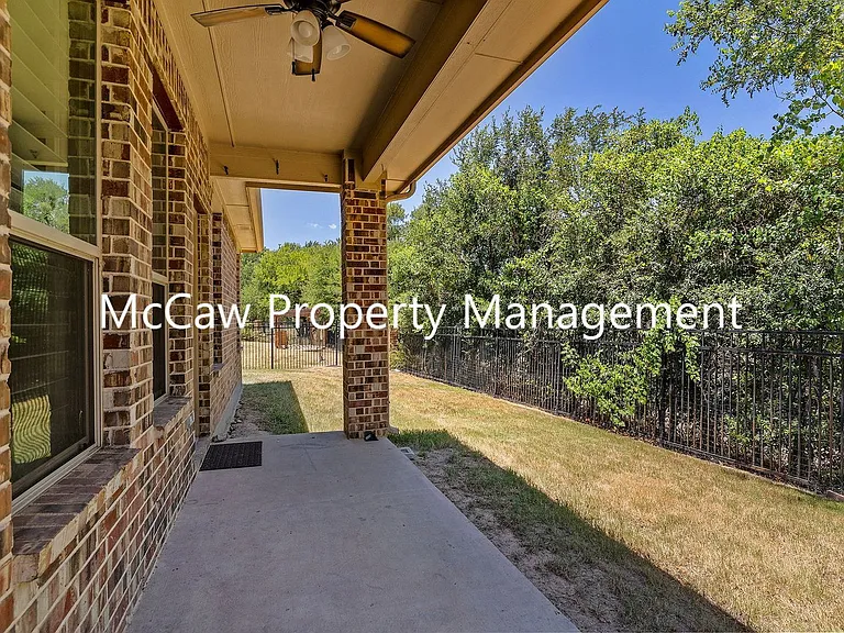 4437 Paula Ridge Ct — Photo 15