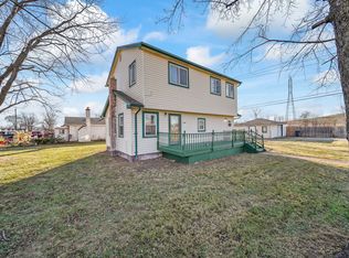 16608 Weddel St, Taylor, MI 48180