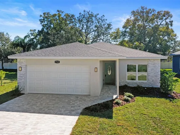 5745 River Bluff Dr, New Port Richey, FL 34652