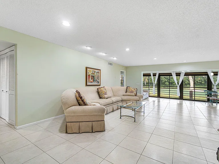 6446 Aspen Glen Cir — Photo 6