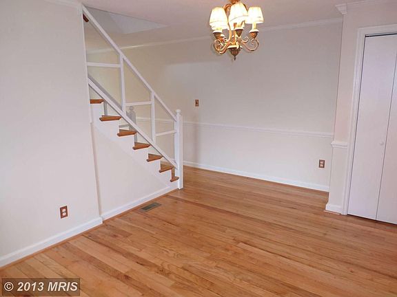 3rd image of 2447 S Oakland St