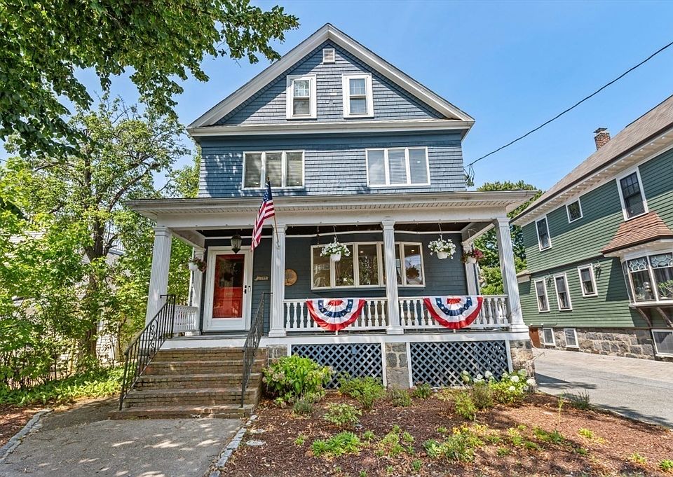 1st image of 217 Pleasant St