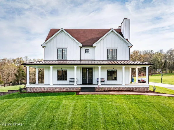 2010 Forest View Ln, La Grange, KY 40031