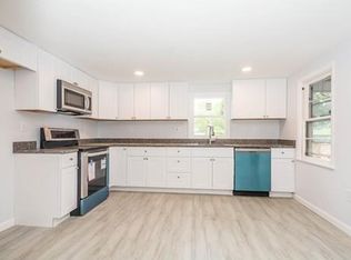 15 Ettrick St, Brockton, MA 02301