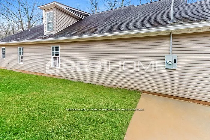 220 Beckman St — Photo 11