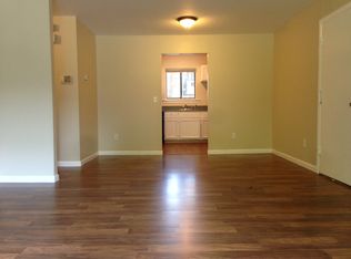 60 High Path Rd UNIT 60, Windsor, CT 06095