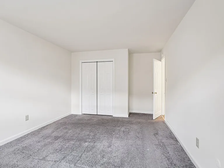 Springfield Green Apartments — Photo 48