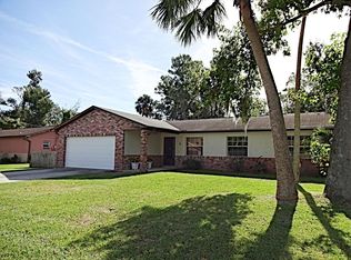 8 Lakeview Cir, Ormond Beach, FL 32174