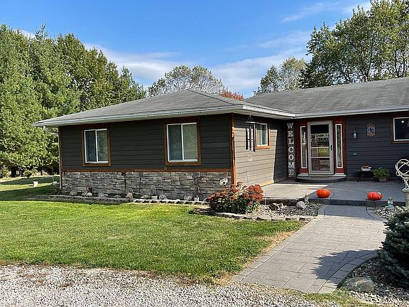 4th image of 3174 Misty Meadows Dr