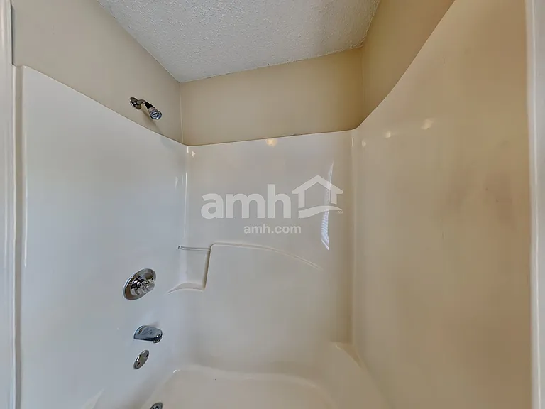 581 Thornbush Trce — Photo 19