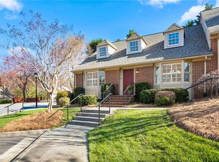 212 Quarterpath Ln, Jamestown, NC 27282