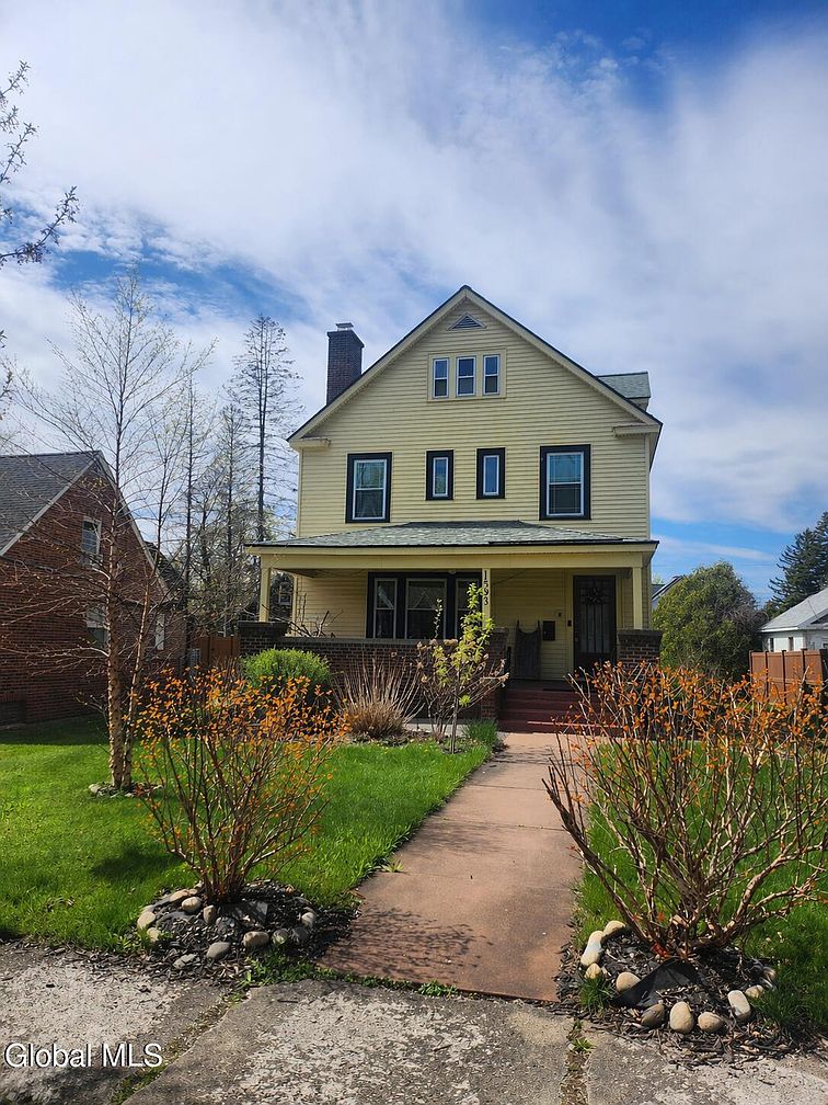 1st image of 1593 Randolph Road